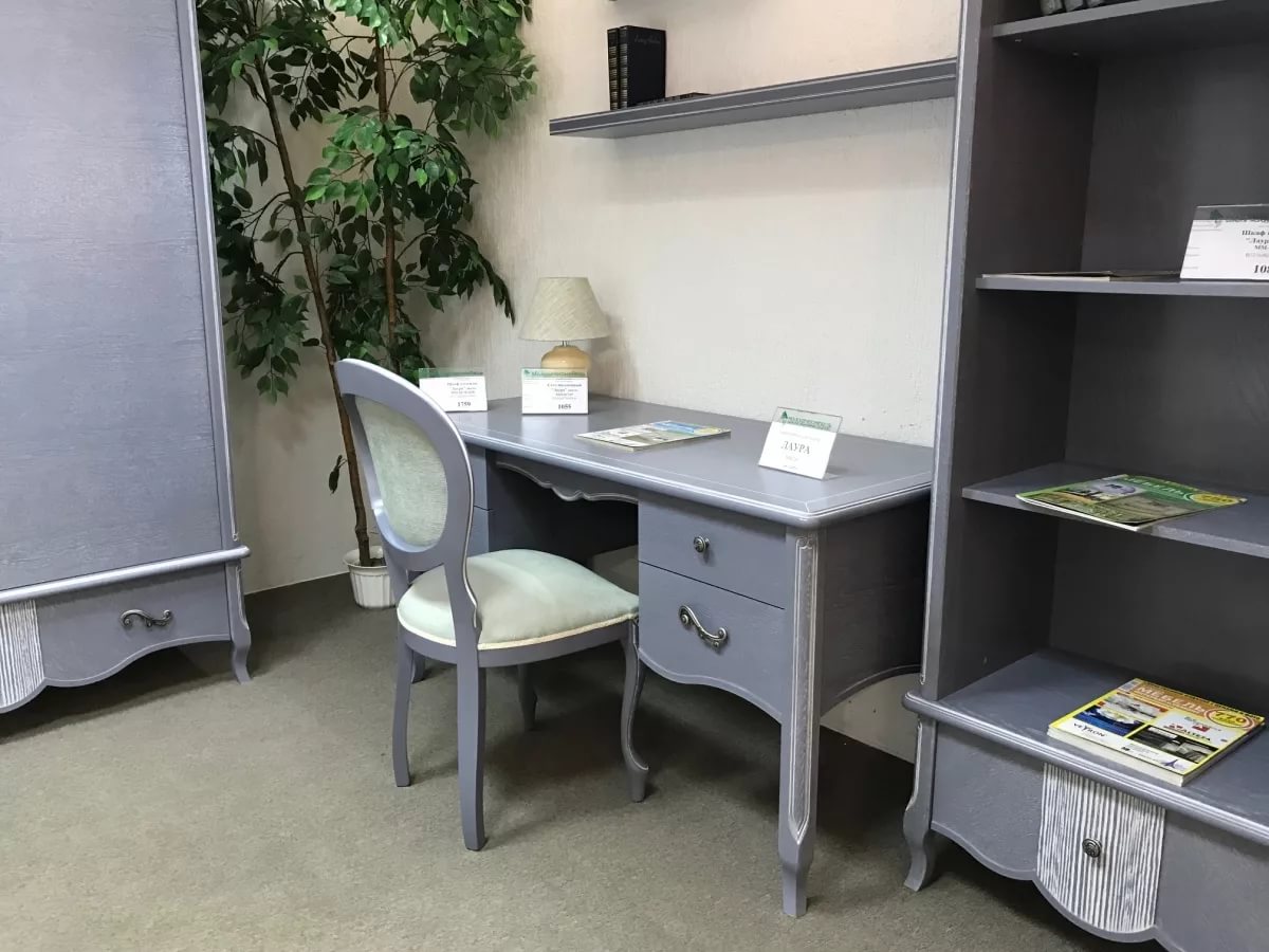 Стол письменный "Лаура" ММ-267-07 №1