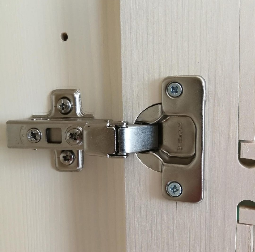 Витрина двухдверная "Лебо" №5