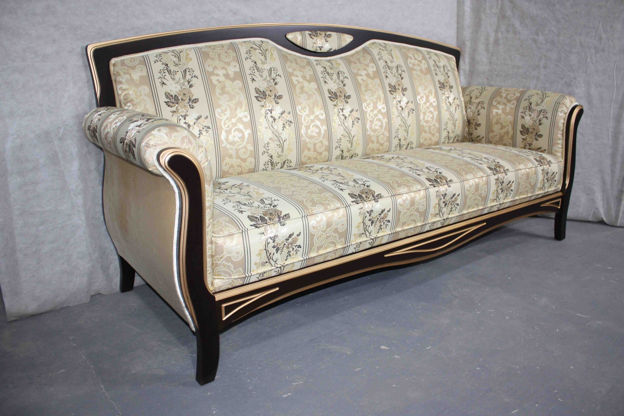 Диван-3 "Несвиж" Б-1555 №1