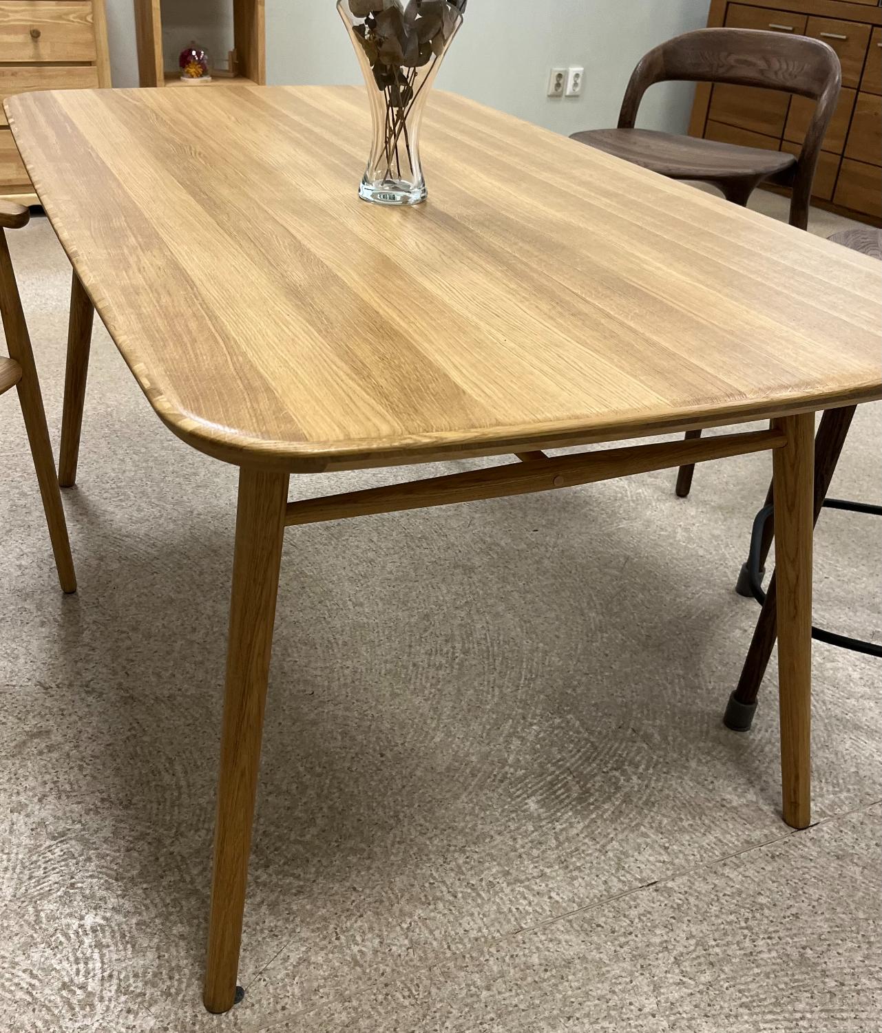 Стол «Тайфун» №12