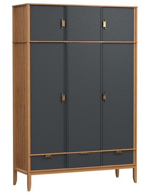 Шкаф 3-х дверный "Бридж" с глухими дверями №6