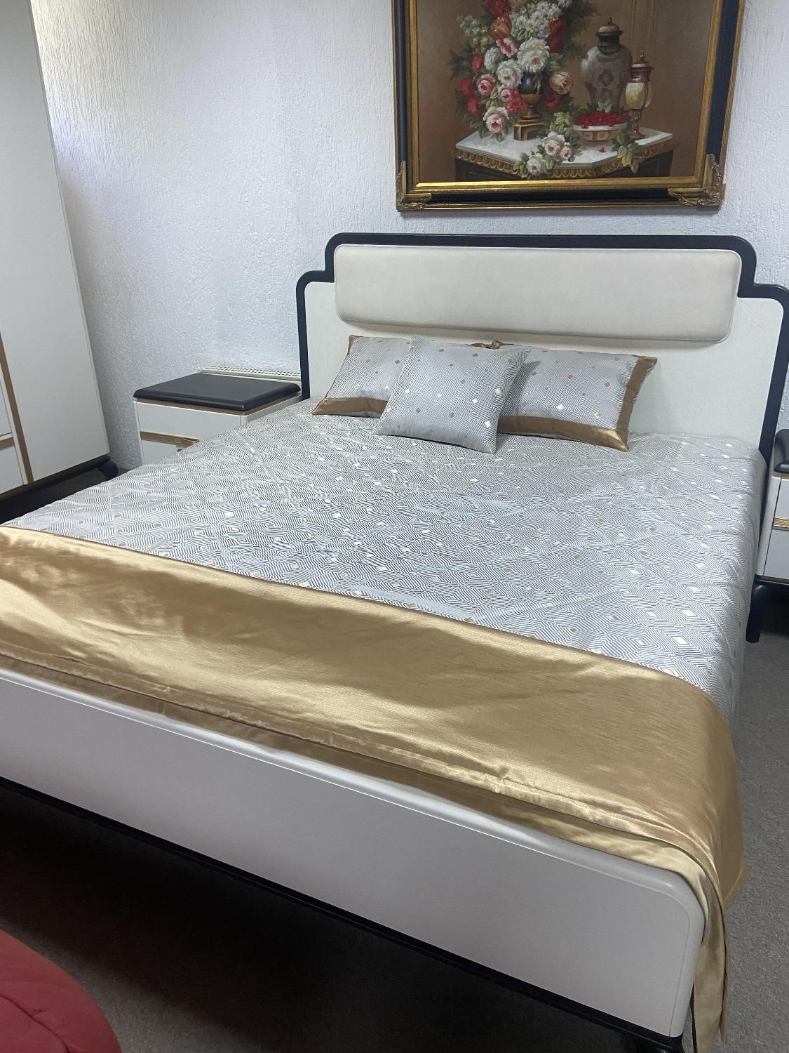 Кровать двуспальная "Милана" (б/карк.) ММ-338-02/16Б №1