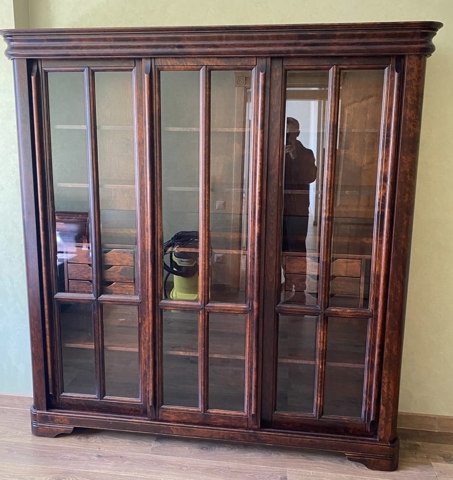 Шкаф-купе для книг трехдверный «Луи Филипп» МО 26.01 №2