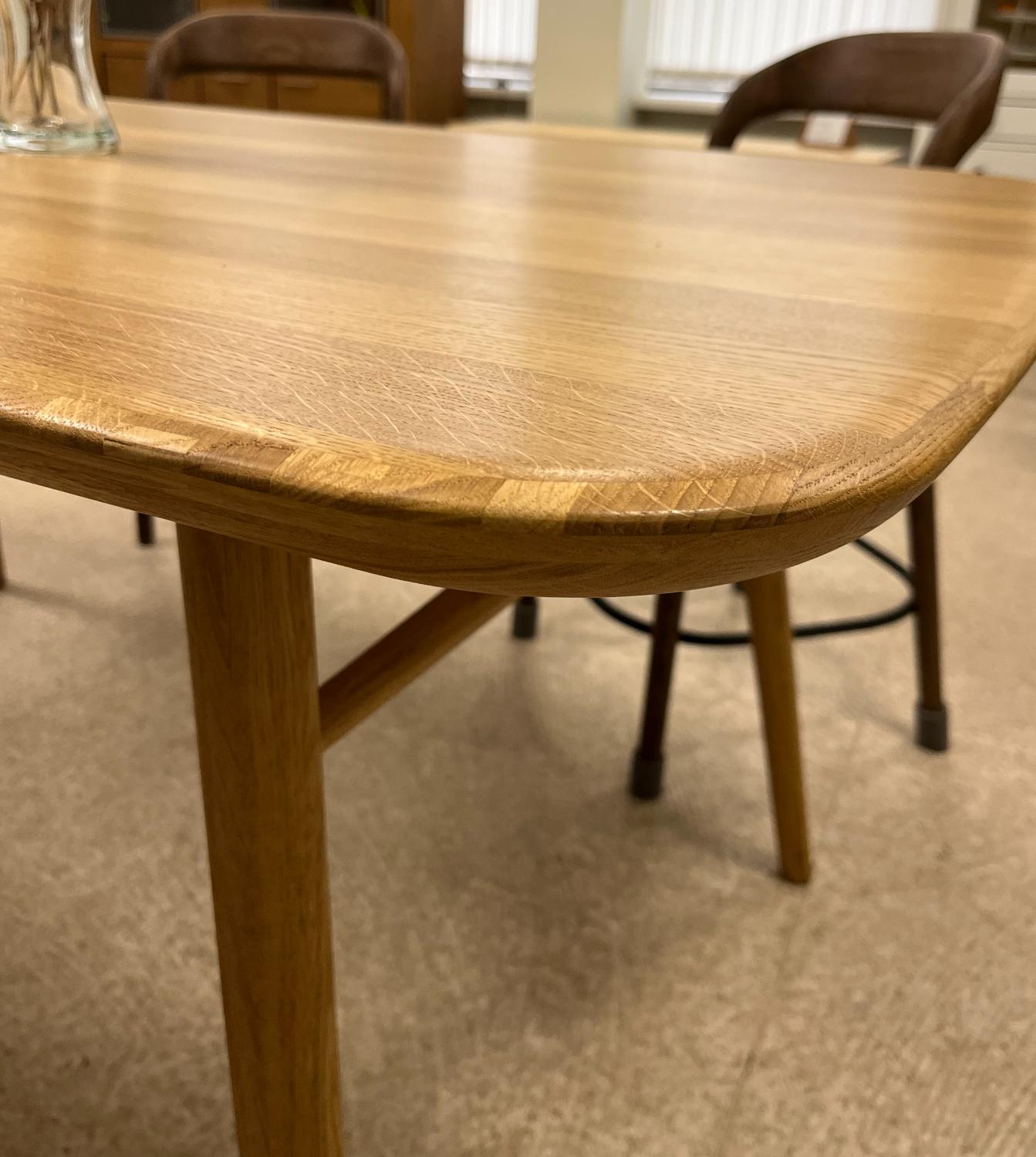 Стол «Тайфун» №1