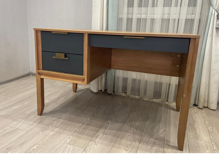 Стол письменный "Бридж" однотумбовый №0