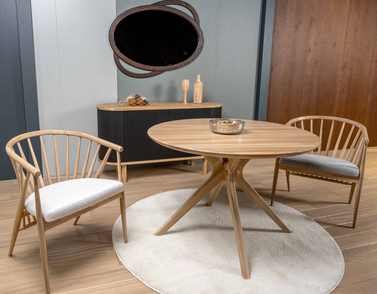 Зеркало в раме №0