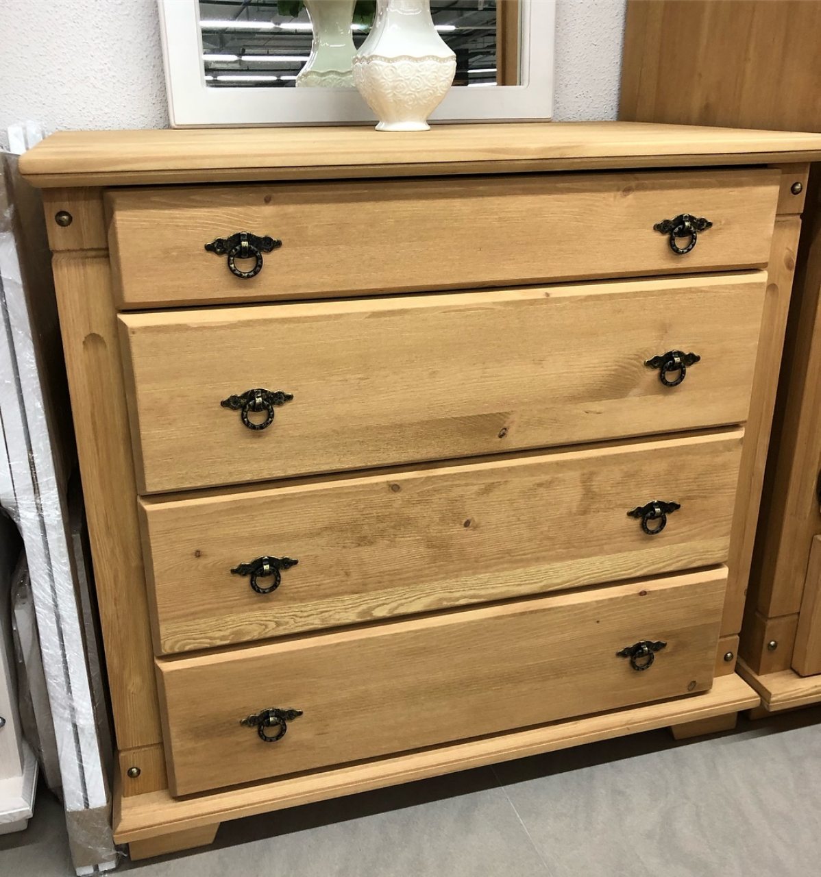 Комод "Хлоя" 04 №1