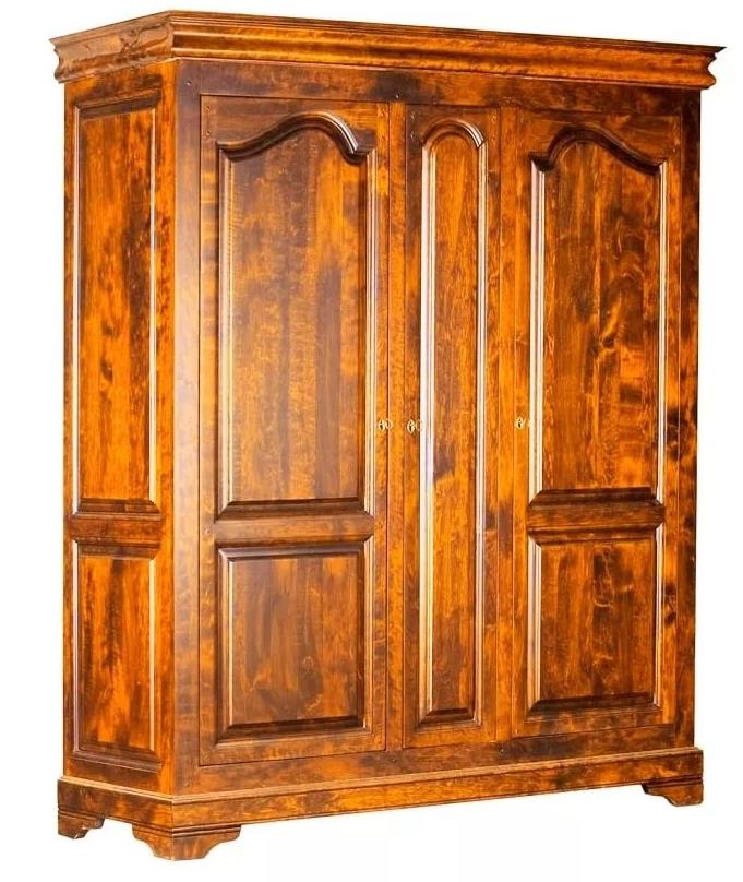 Шкаф трехдверный "Луи Филипп" МО 25.03