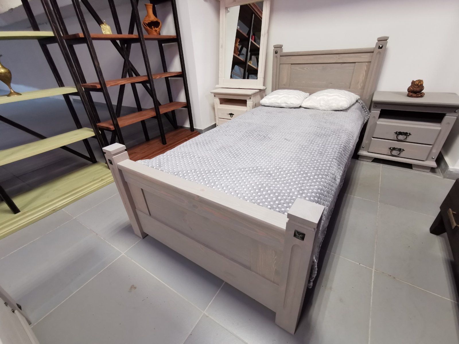 Тумба прикроватная "Хлоя" с ящиками №4