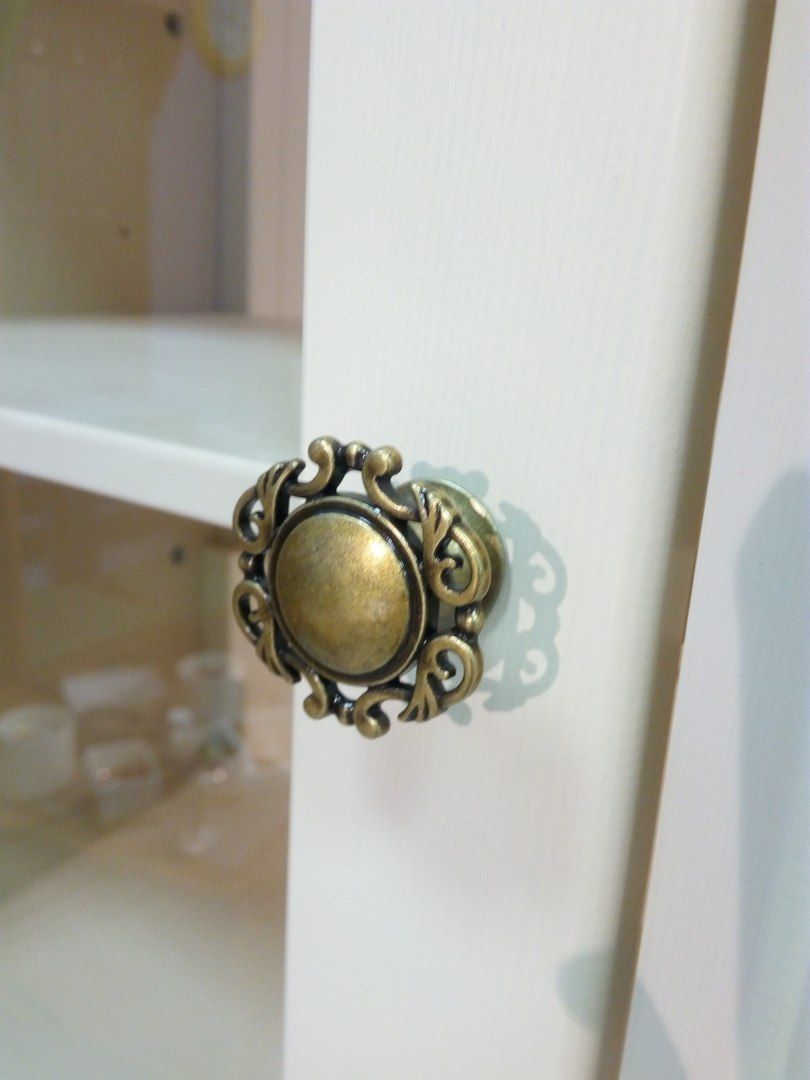 Шкаф трехдверный со стеклянными дверями и зеркалом "Лебо" №3