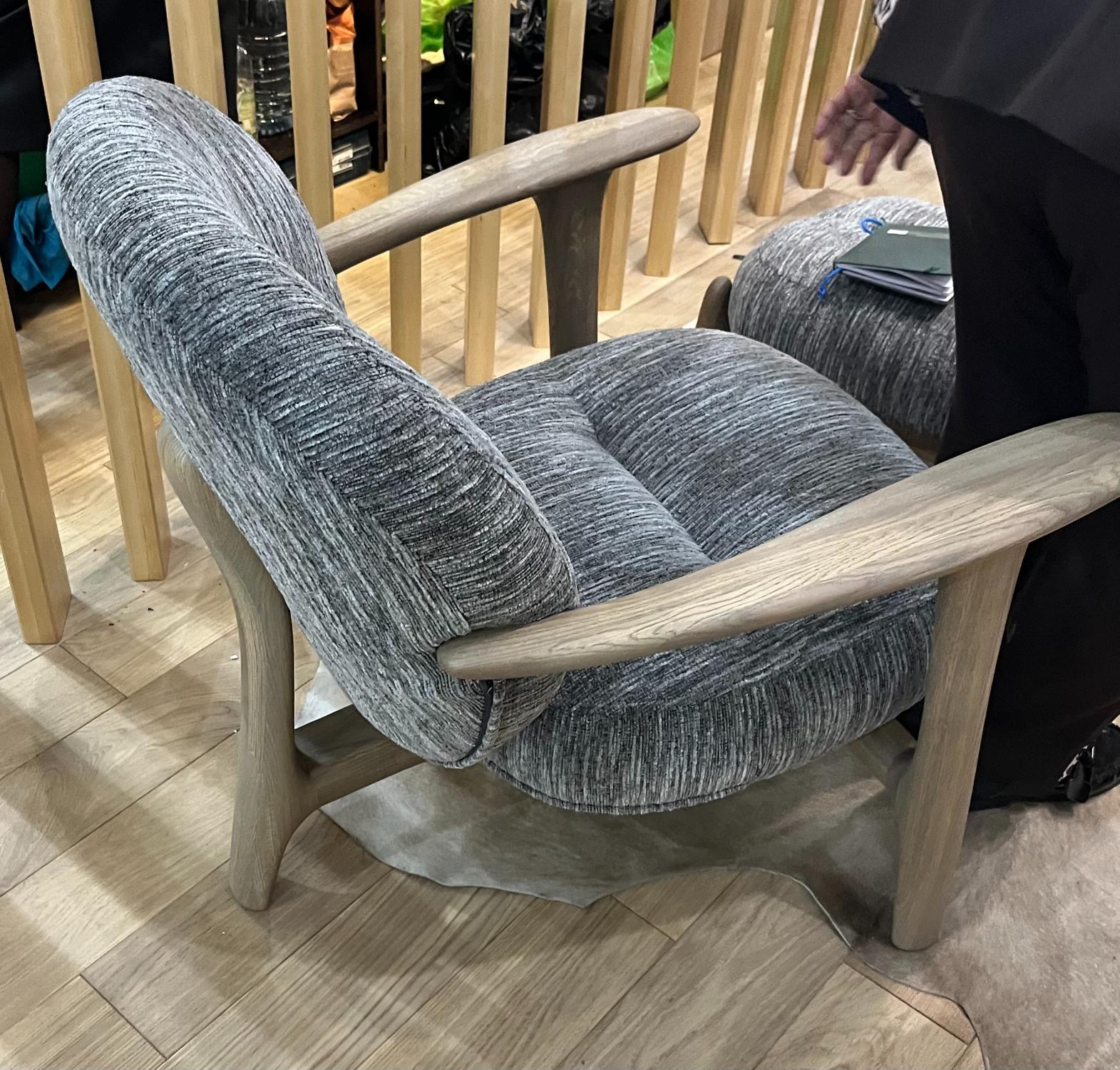 Кресло «Триада» с мягкими элементами из ткани №1