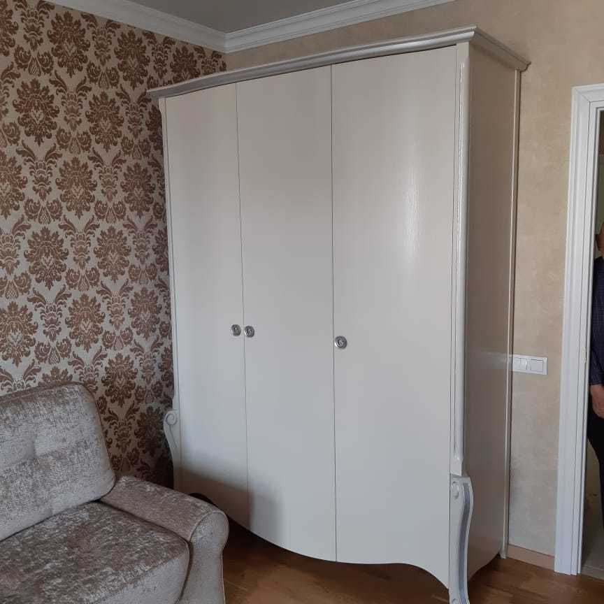 Шкаф трехдверный "Луиза" ММ 227-01/03Б №1