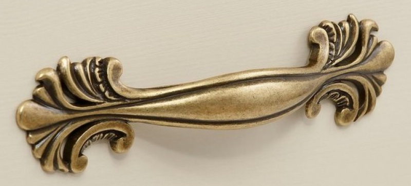 Шкаф трехдверный "Лебо" с глухими дверями №3