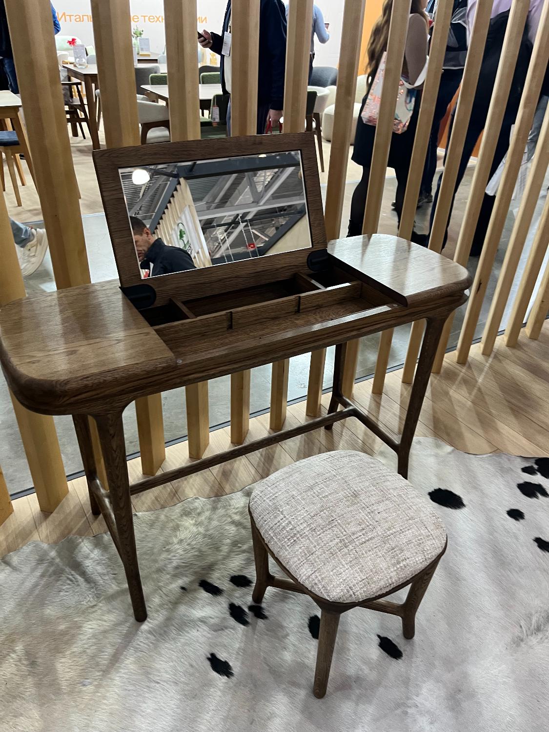 Табурет «Твист Комфорт» с мягким сиденьем №0